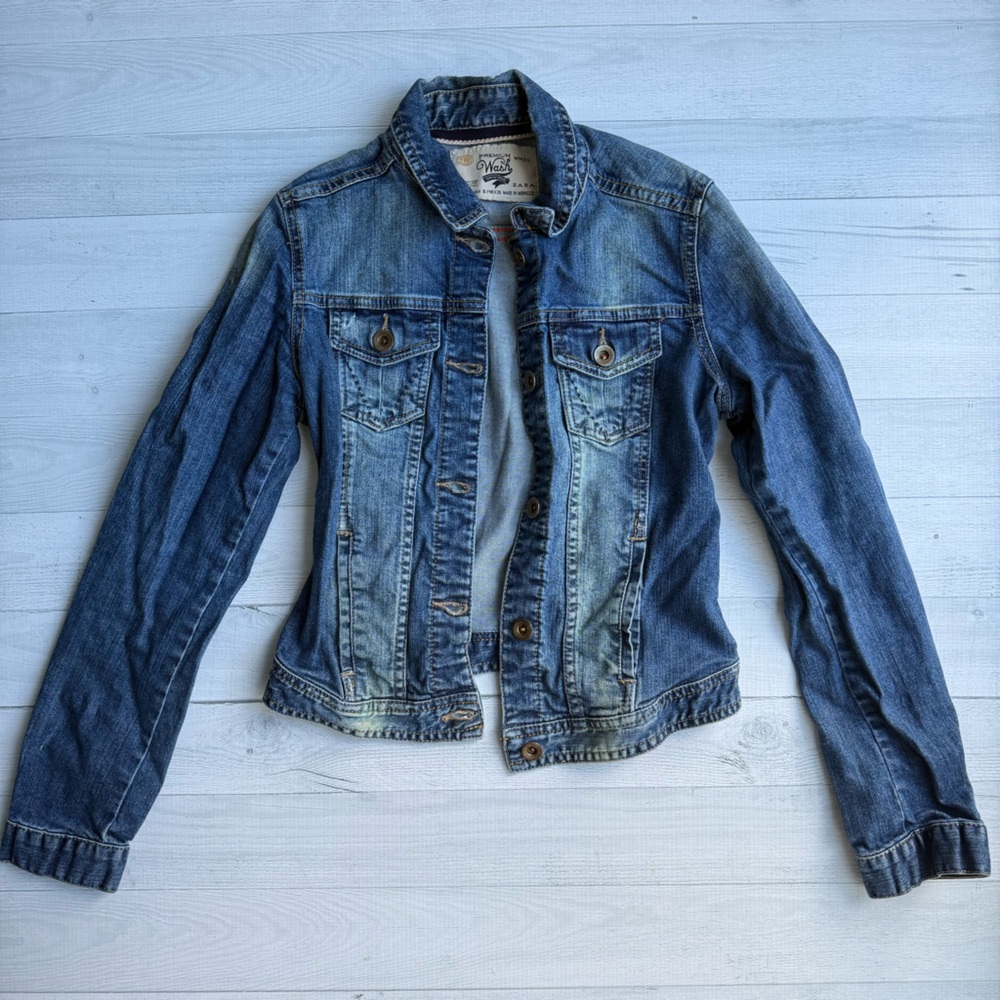 Zara Women’s Premium Wash Blue Denim Jacket S